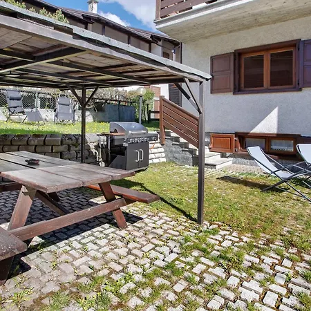 Mountain Chalet Close To Bormio فالديسوتو